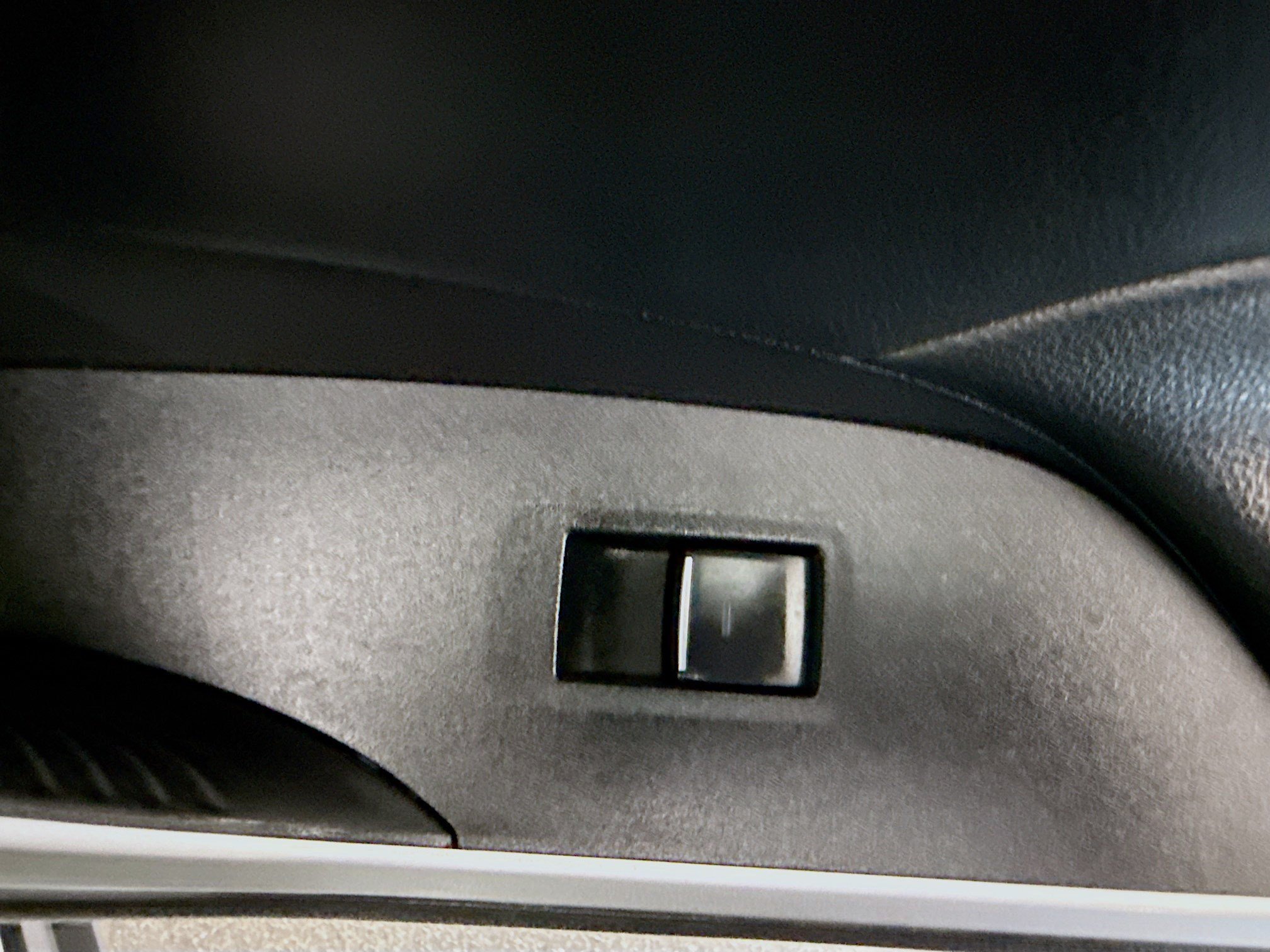 Used 2022 Toyota RAV4 XLE w/ Convenience Package FWD image 31