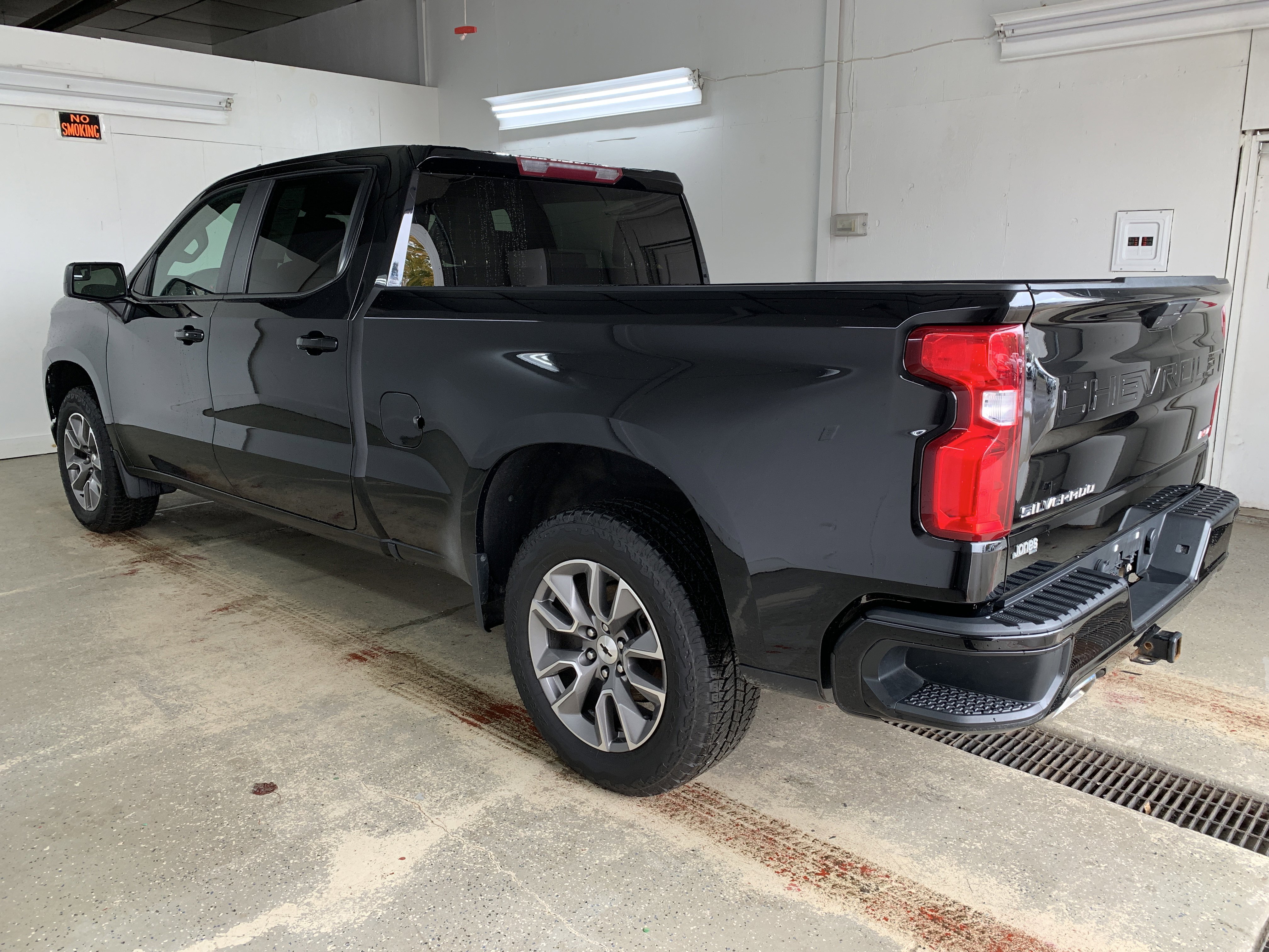 Used 2022 Chevrolet Silverado 1500 RST image 4