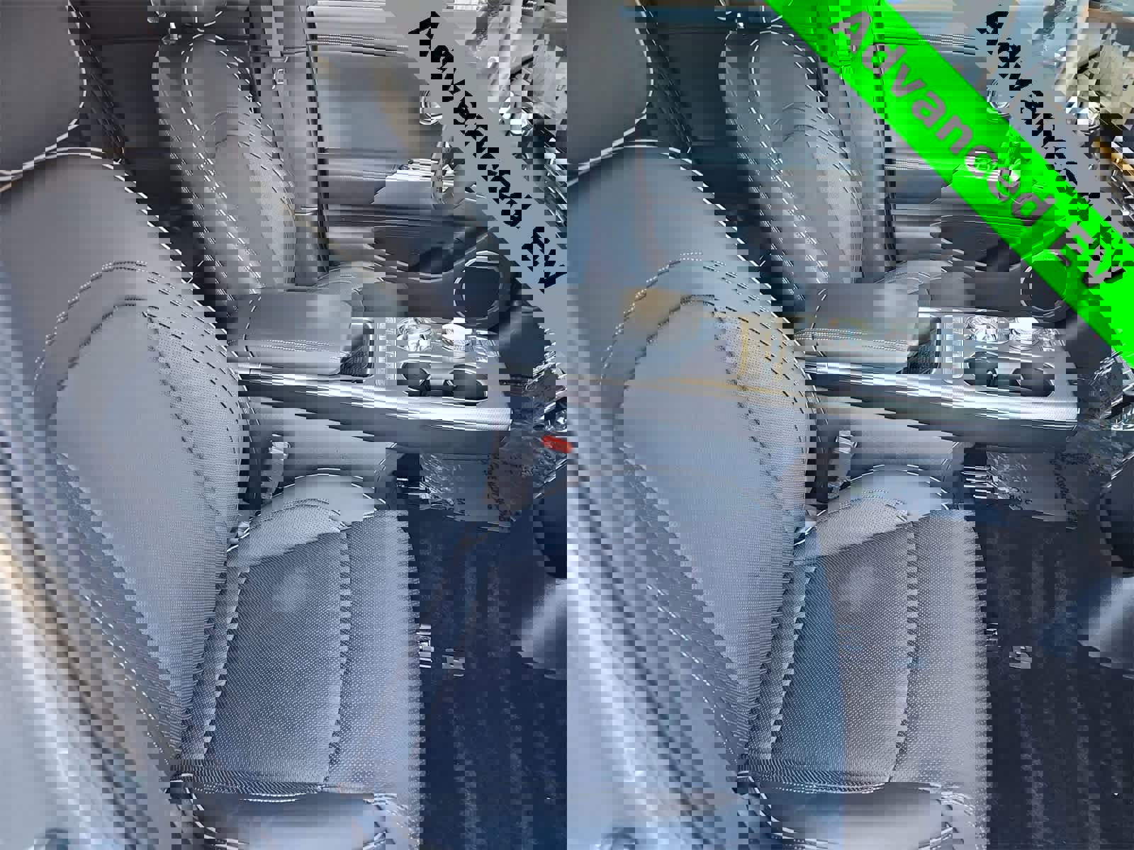 Used 2025 Genesis GV60 Advanced image 18