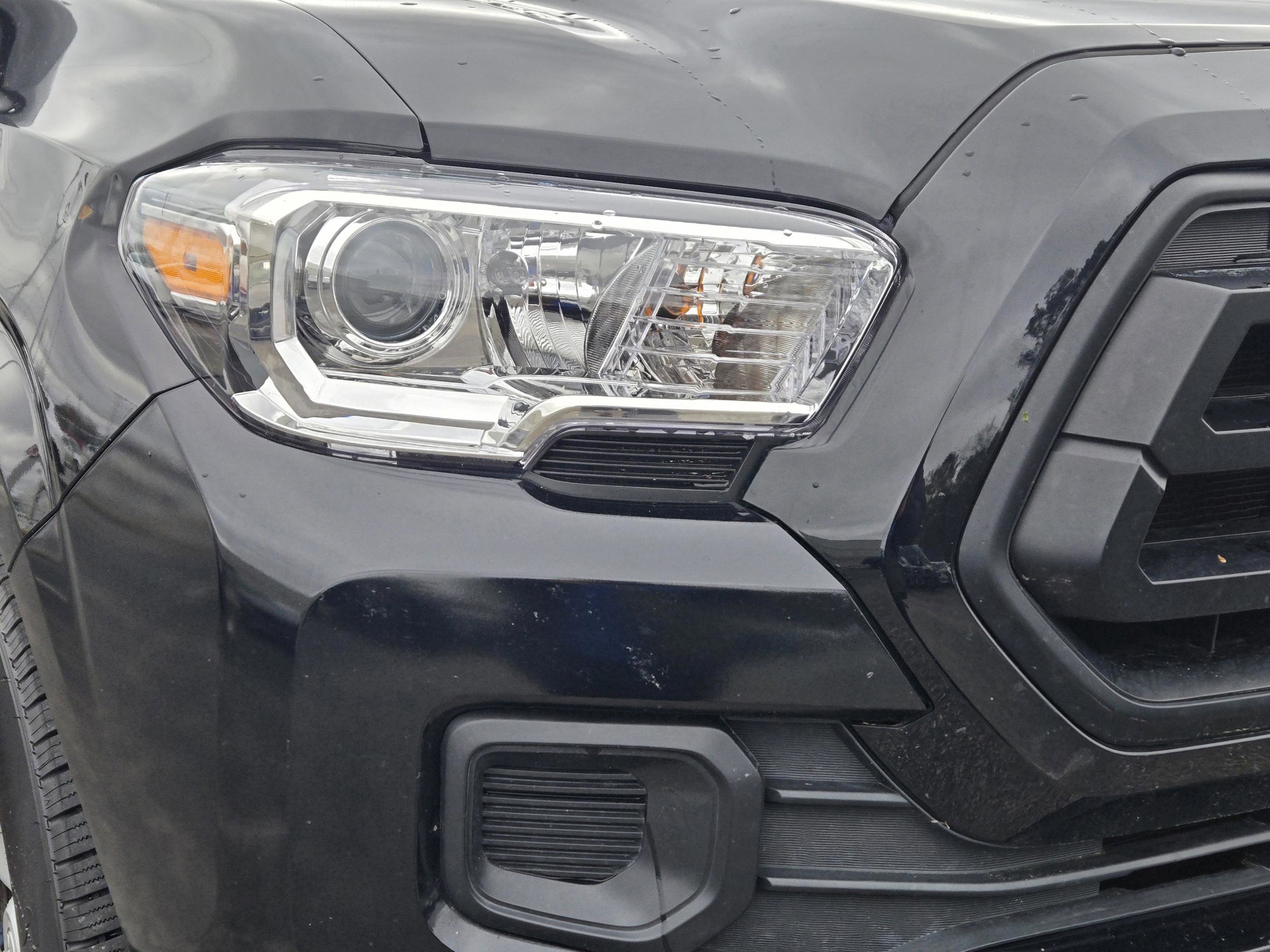 Used 2022 Toyota Tacoma SR w/ SR Convenience Package image 3