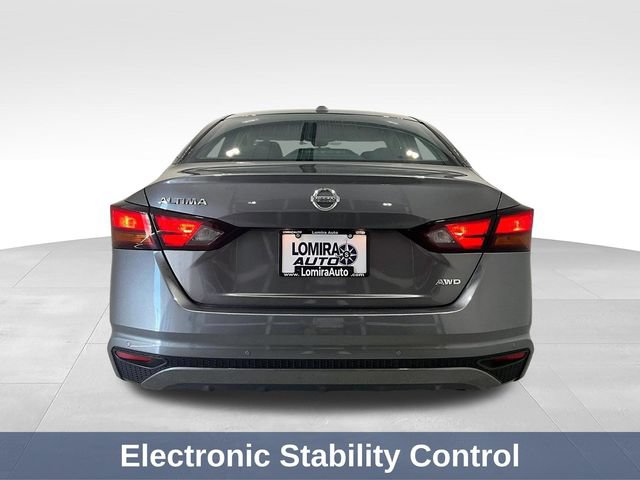 Used 2022 Nissan Altima 2.5 AWD/4WD image 9