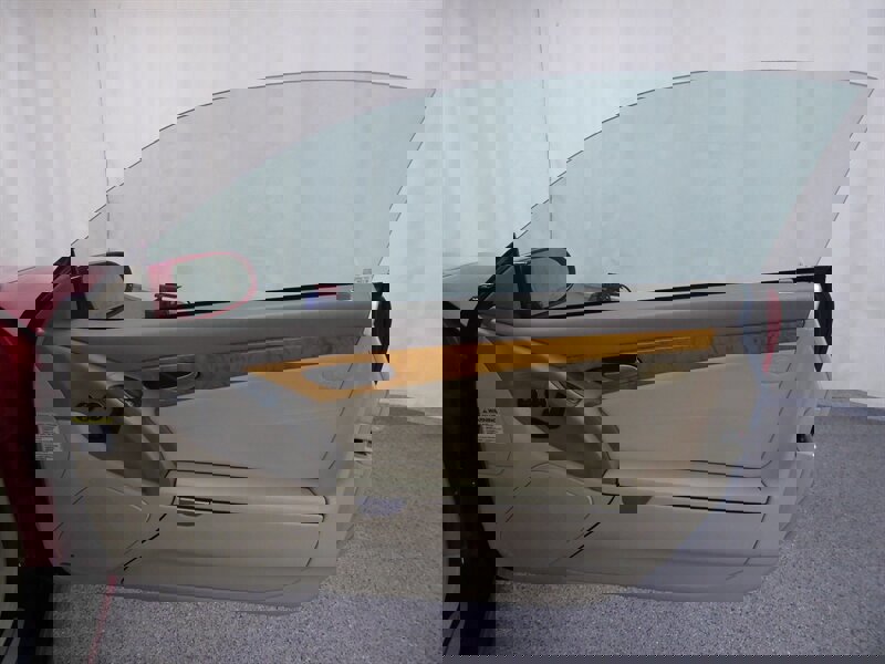 Used 2004 Mercedes-Benz SL 500 image 21