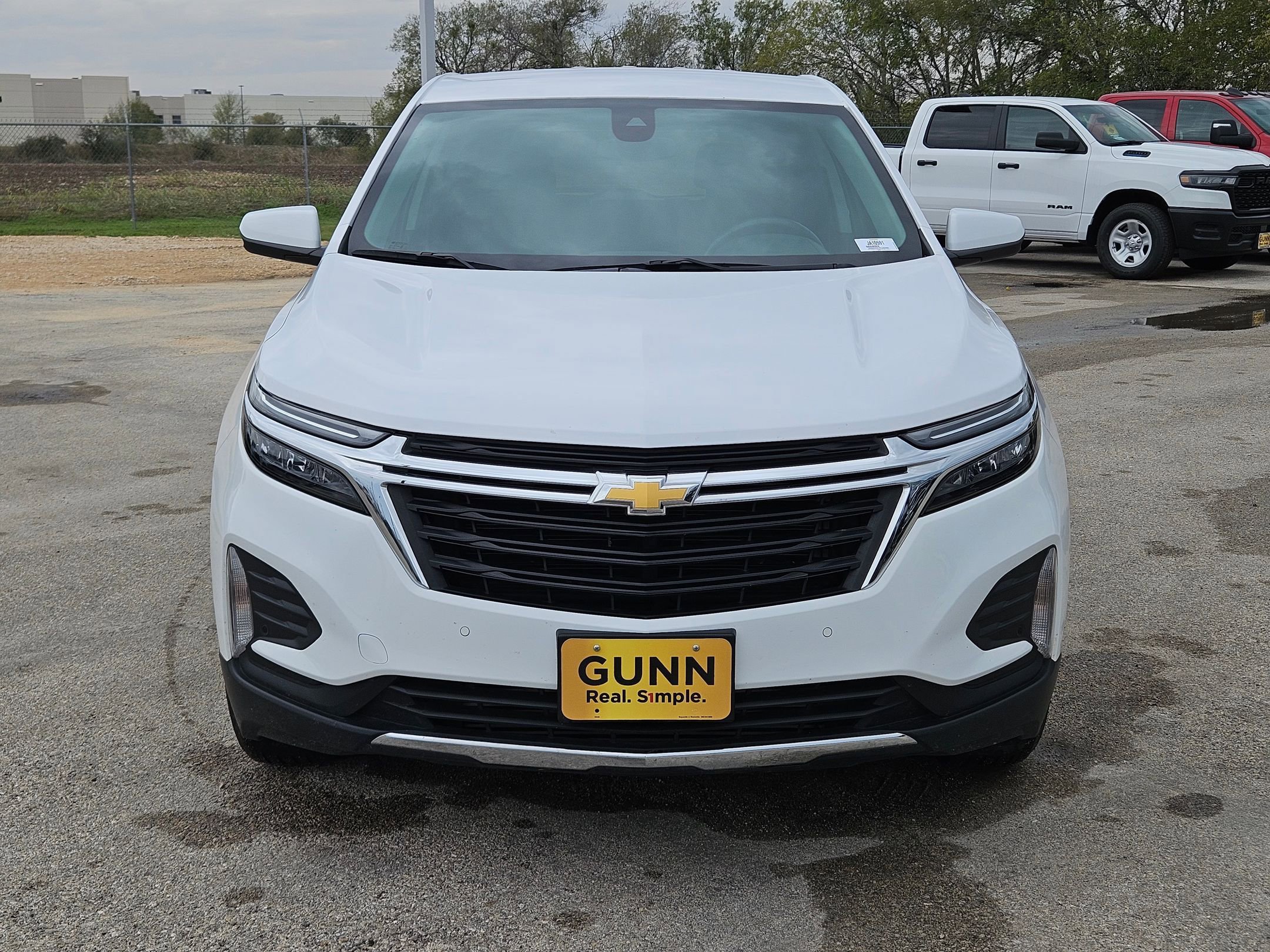 Used 2024 Chevrolet Equinox LT image 8