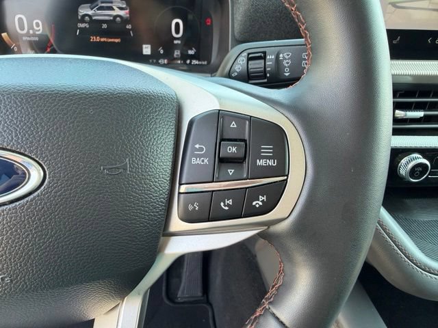 Certified 2025 Ford Explorer Active RWD image 16