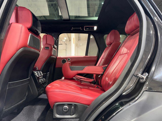 Used 2016 Land Rover Range Rover Autobiography image 91
