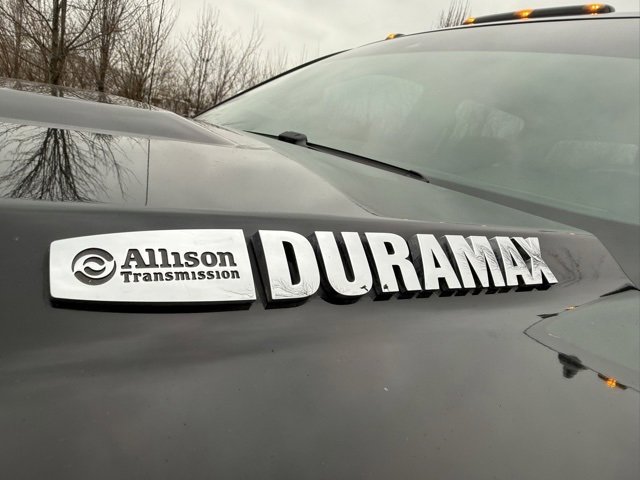 Used 2018 GMC Sierra 3500 Denali w/ Duramax Plus Package image 11