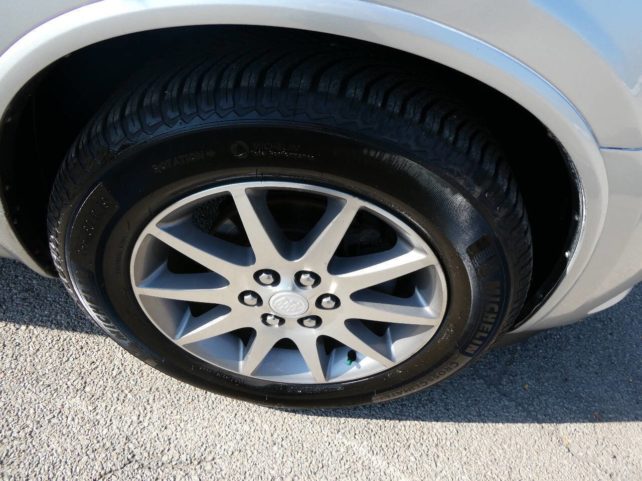 Used 2014 Buick Enclave Leather w/ Trailering Provision Package AWD/4WD image 29