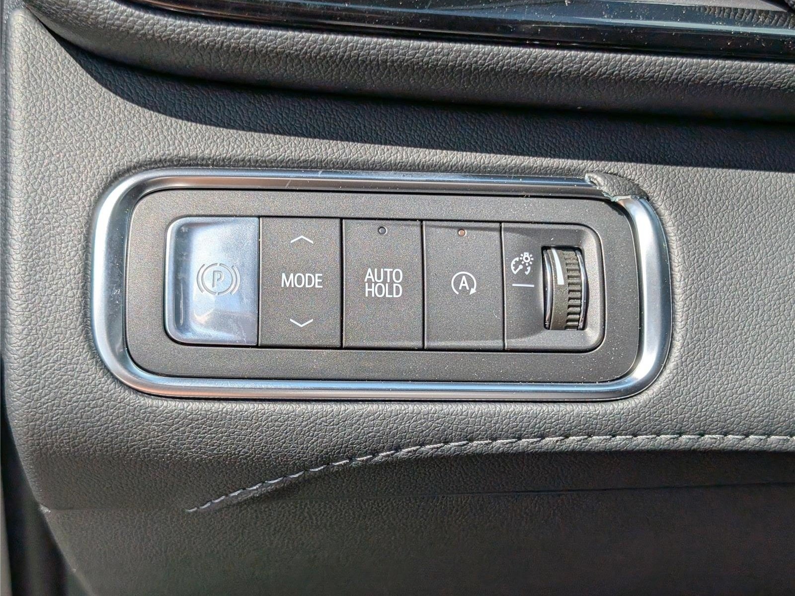 New 2026 Buick Enclave Sport Touring w/ Power Package FWD image 21