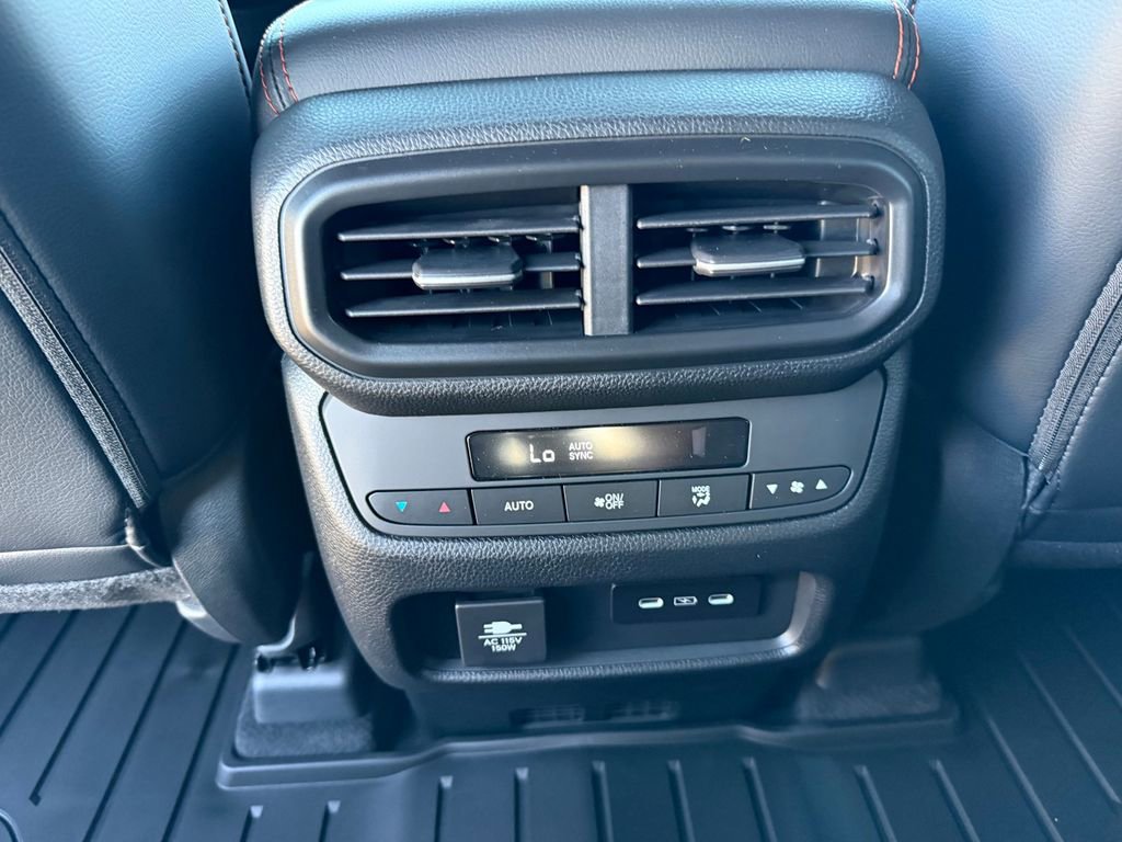 New 2025 Honda Pilot TrailSport image 25