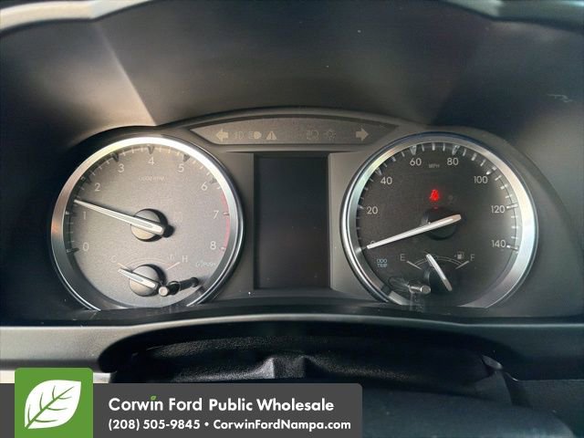 Used 2016 Toyota Highlander XLE image 17