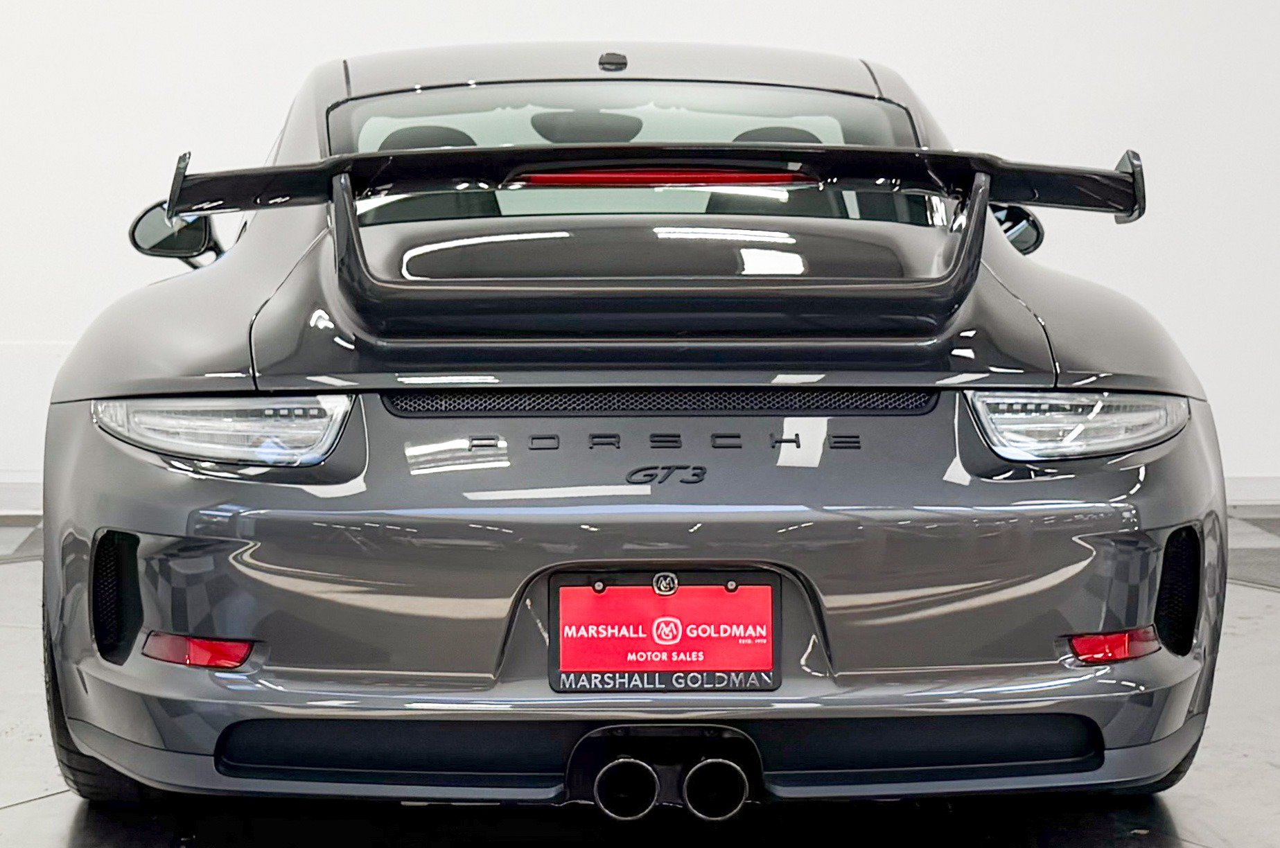 Used 2015 Porsche 911 GT3 RWD image 8