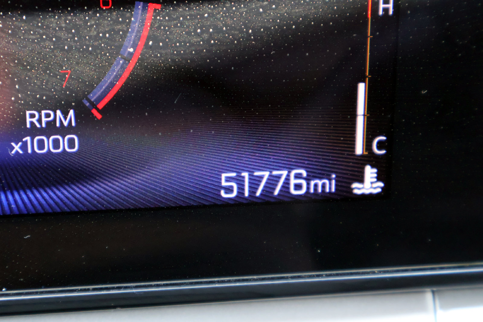 Used 2025 Chevrolet Trax LT FWD image 23