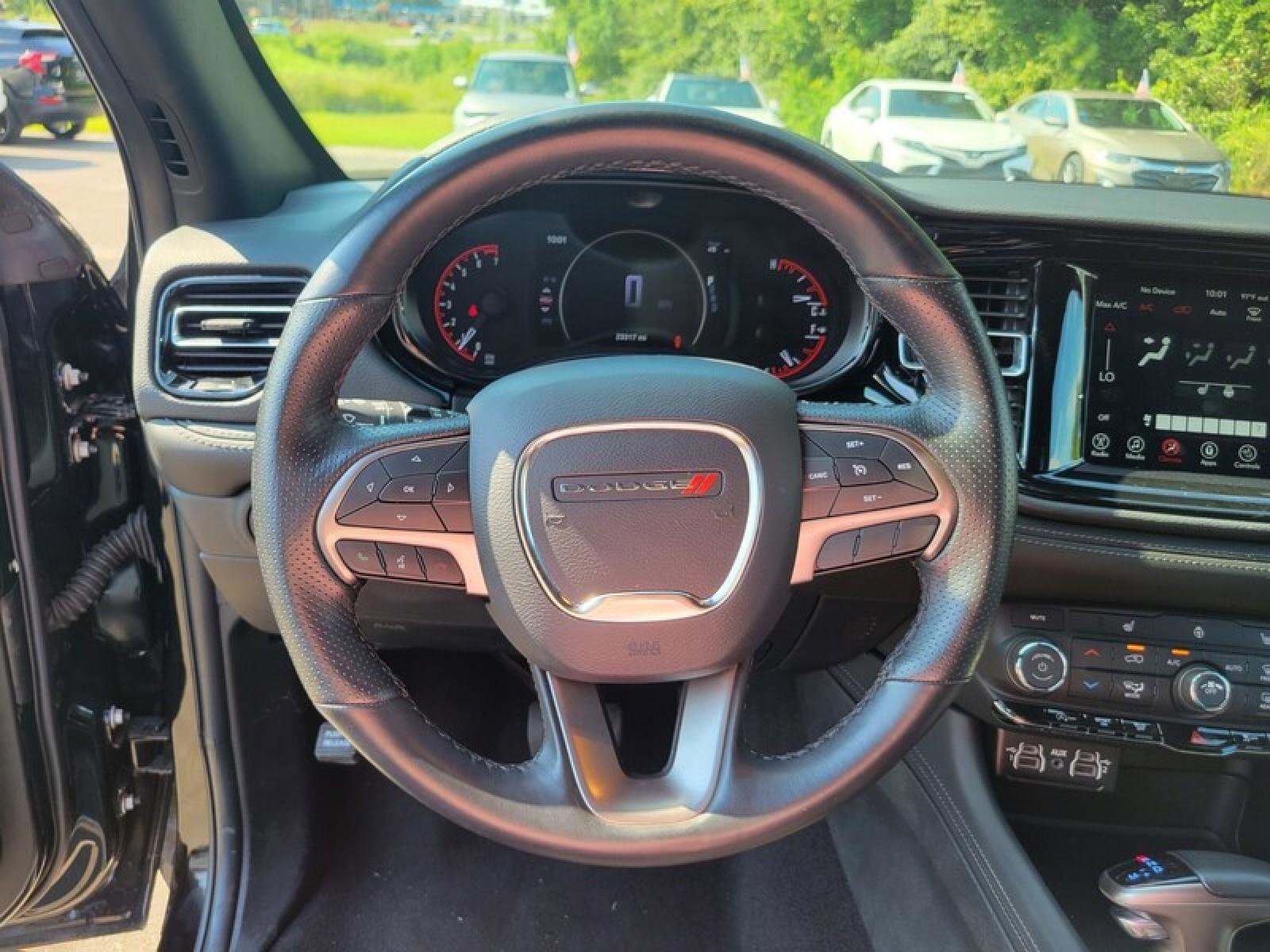 Used 2024 Dodge Durango SXT image 10