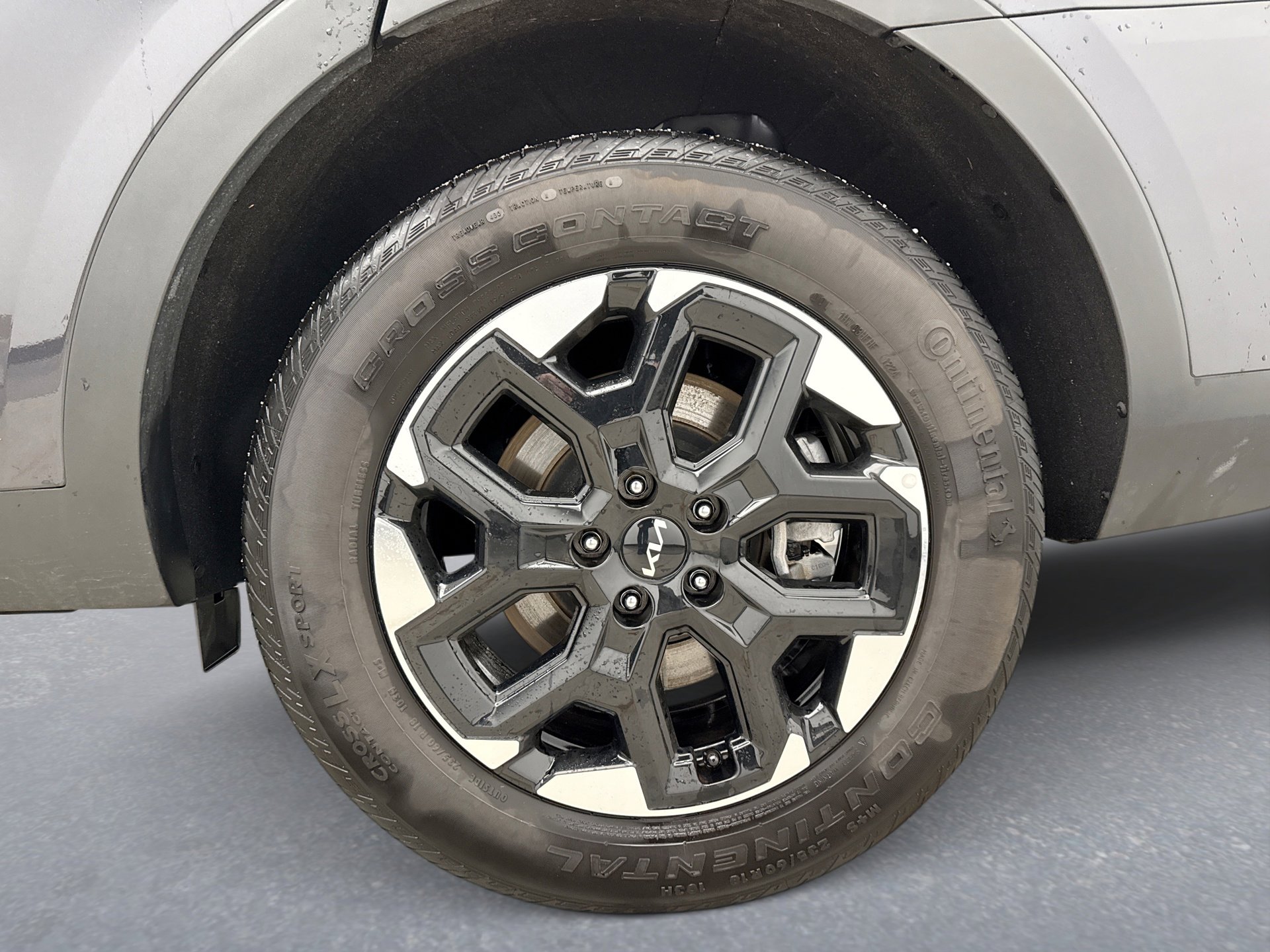 Used 2025 Kia Sorento S w/ Panoramic Sunroof Package image 28