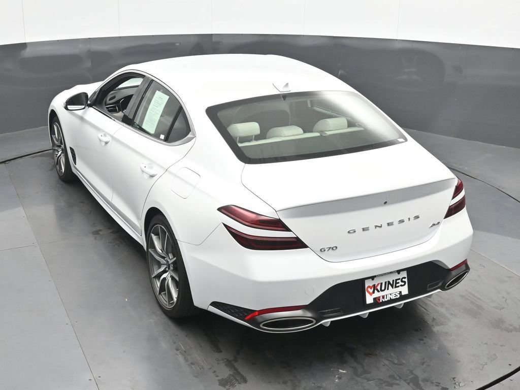 Used 2024 Genesis G70 2.5T image 44