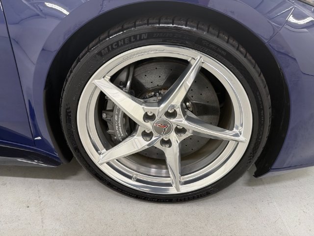 Used 2025 Chevrolet Corvette E-Ray w/ Stealth Interior Trim Package AWD/4WD image 15