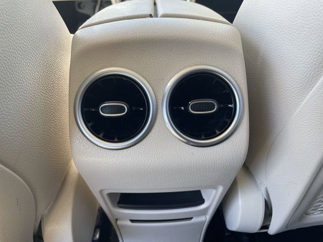 Used 2022 Mercedes-Benz GLB 250 w/ Premium Package Lite image 20