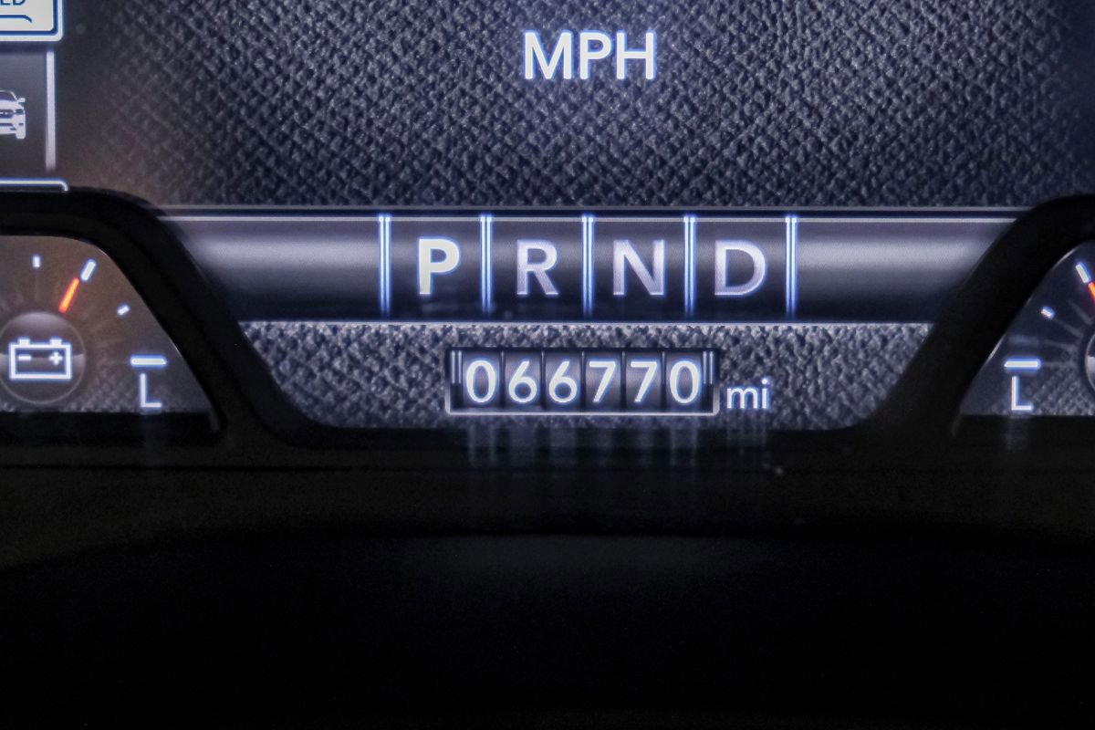 Used 2020 RAM 3500 Laramie image 19