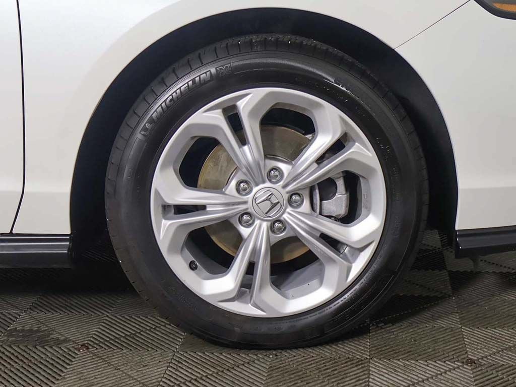 Certified 2026 Honda Accord LX image 17