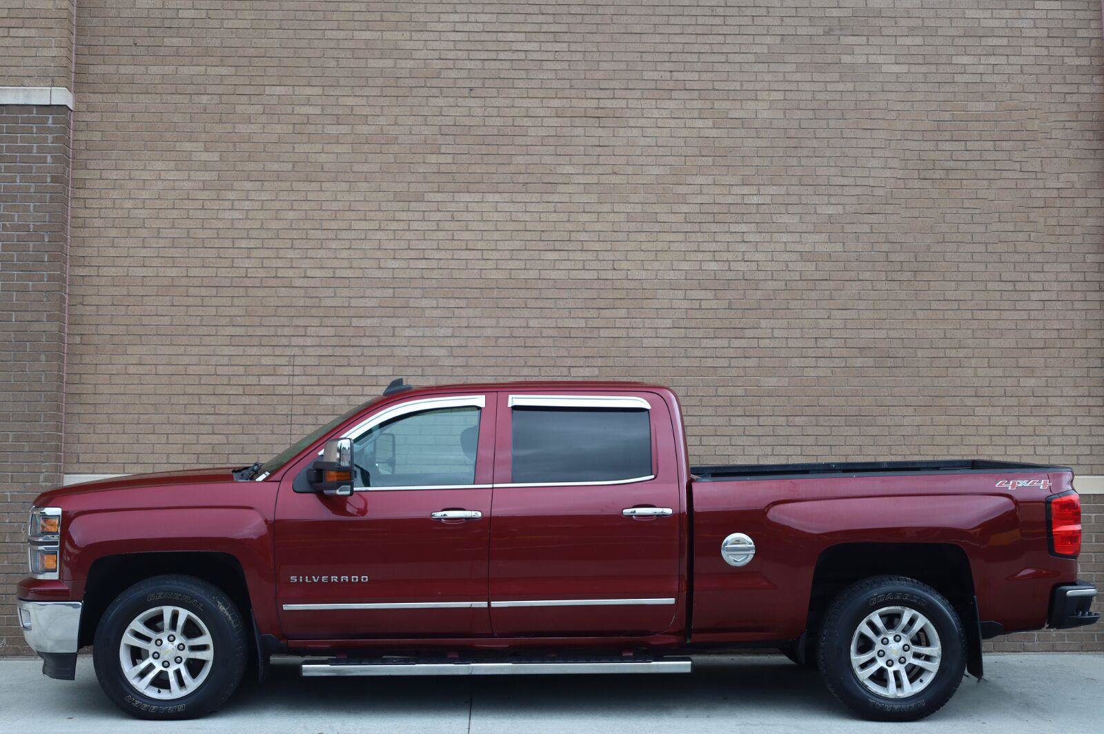 Used 2015 Chevrolet Silverado 1500 LTZ w/ Max Trailering Package AWD/4WD image 2