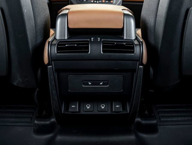 Certified 2022 Land Rover Defender 110 X AWD/4WD image 27