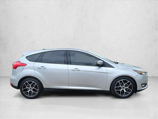 Used 2017 Ford Focus SEL image 3