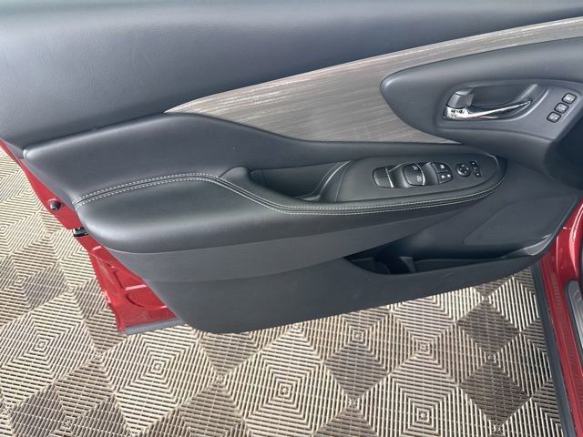 Used 2018 Nissan Murano Platinum AWD/4WD image 18