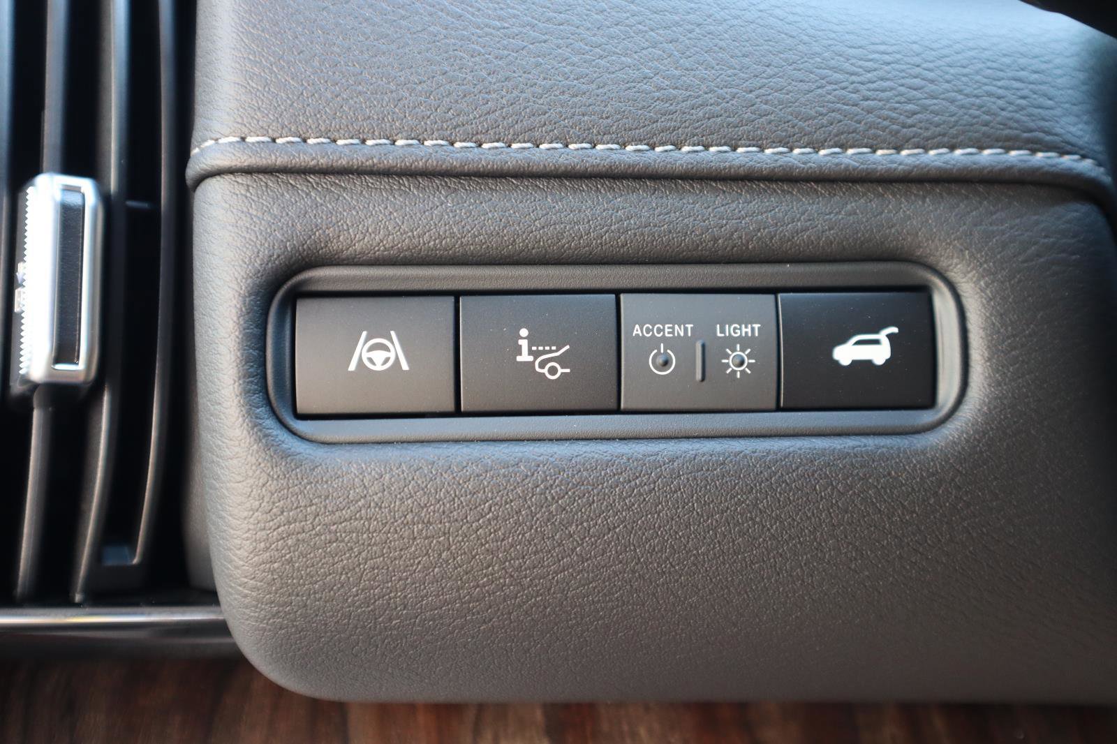 New 2026 Nissan Armada Platinum image 36