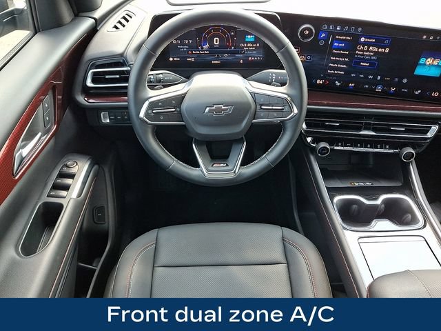 Used 2026 Chevrolet Traverse Z71 AWD/4WD image 3