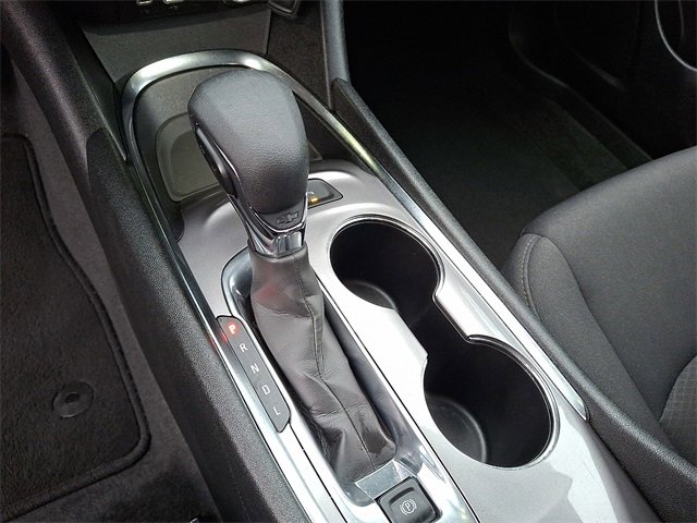 Used 2024 Chevrolet Malibu LT image 11