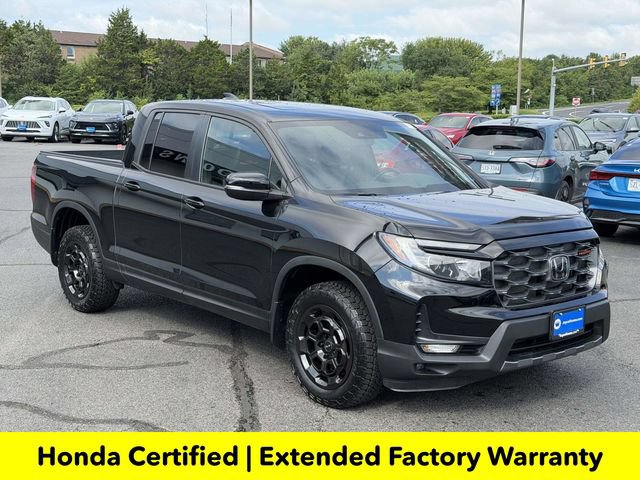 Certified 2025 Honda Ridgeline TrailSport+ image 1