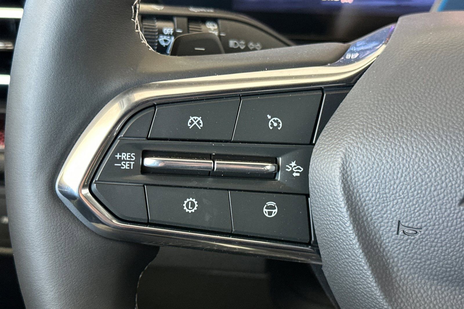 New 2026 Chevrolet Traverse Z71 w/ Enhanced Driving Package image 30