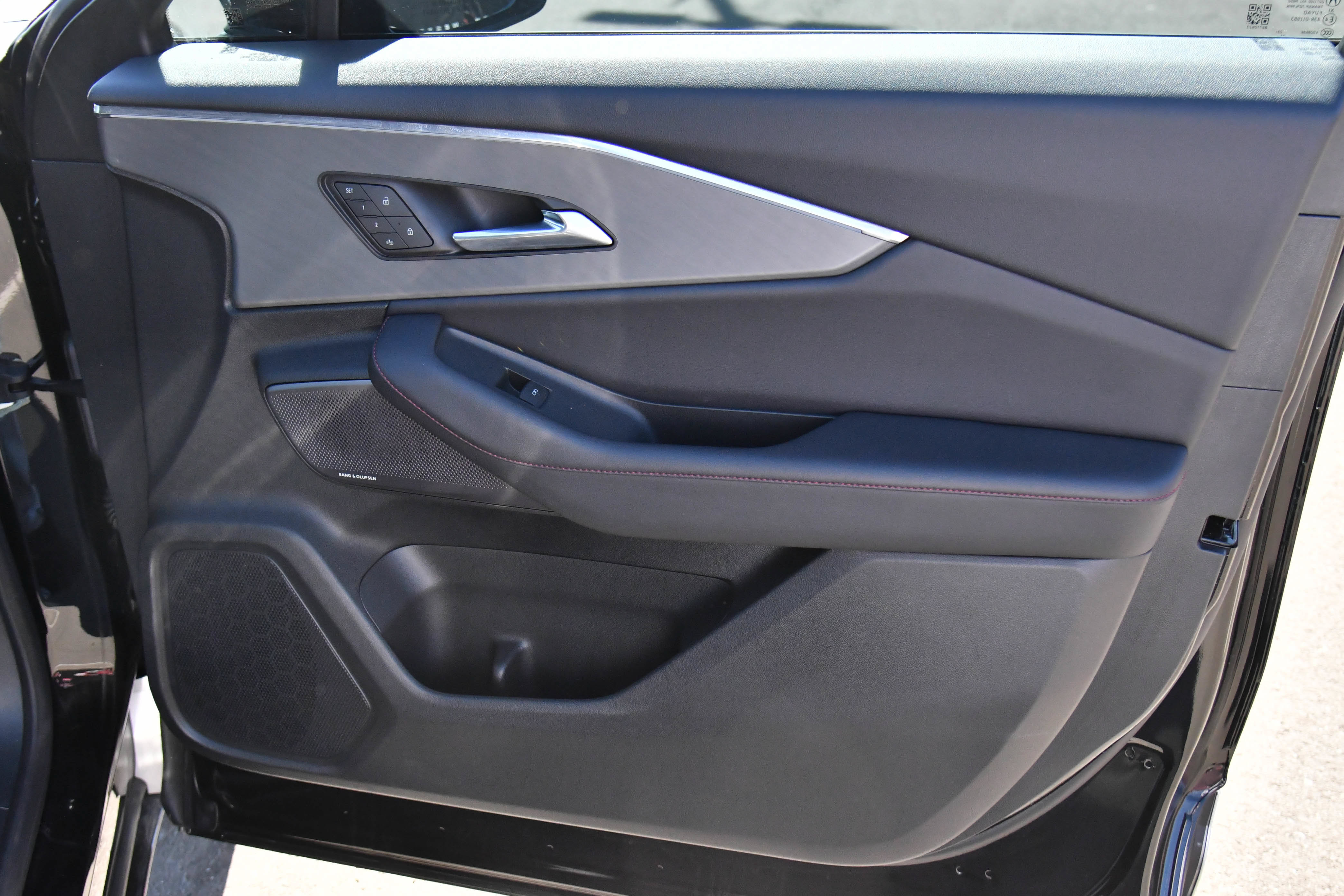 Used 2024 Acura ZDX Type S AWD/4WD image 57