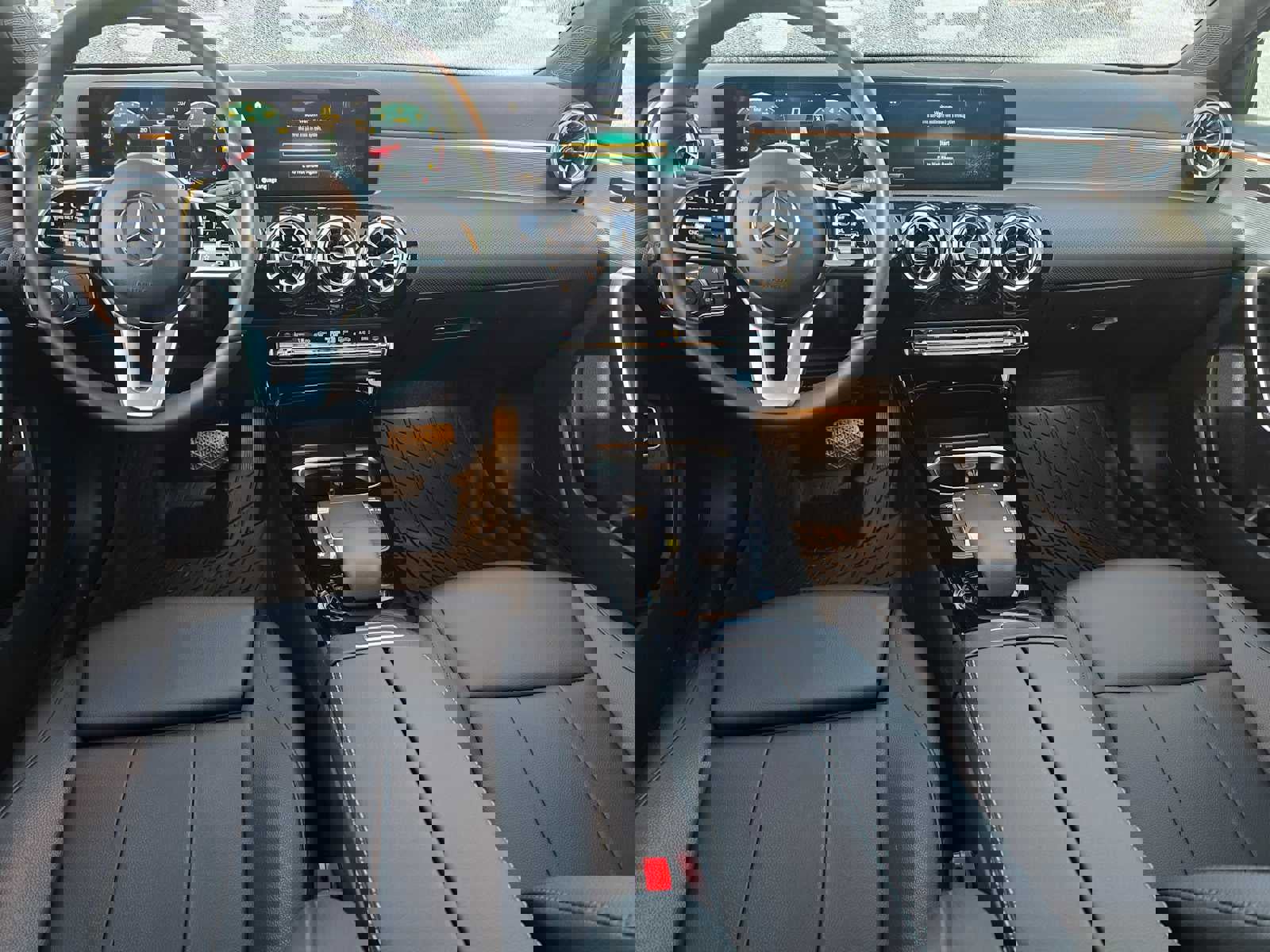 Used 2022 Mercedes-Benz A 220 4MATIC image 18