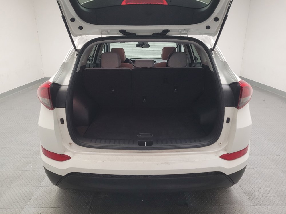 Used 2017 Hyundai Tucson SE w/ SE Popular Package 02 FWD image 29