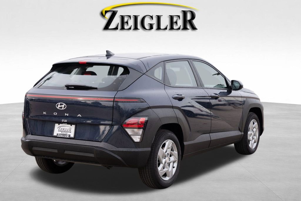 New 2026 Hyundai Kona SE image 7