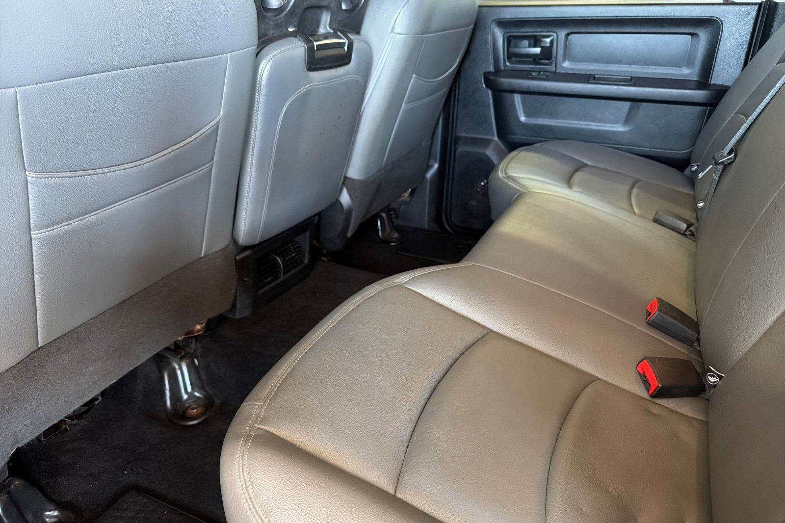 Used 2016 RAM 2500 Tradesman w/ Chrome Appearance Group AWD/4WD image 10