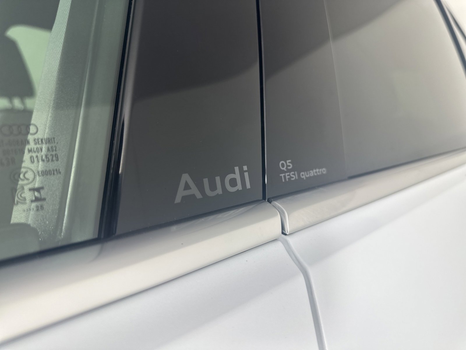 Certified 2025 Audi Q5 2.0T Premium Plus w/ Premium Plus image 10