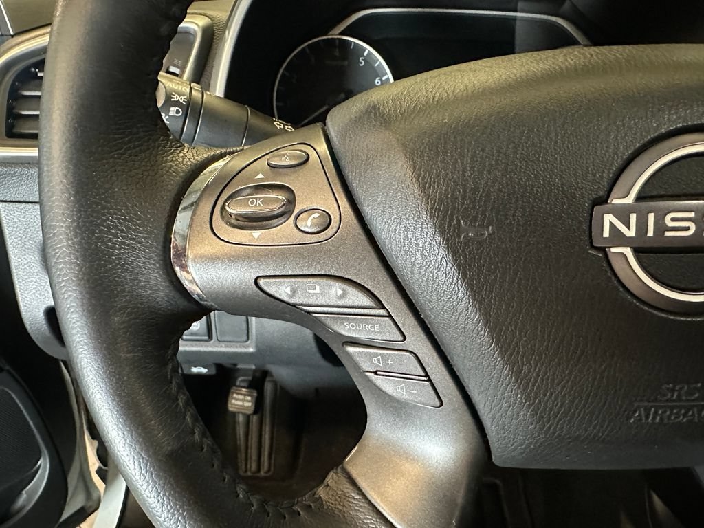 Used 2023 Nissan Murano SV w/ SV Midnight Edition Package AWD/4WD image 11