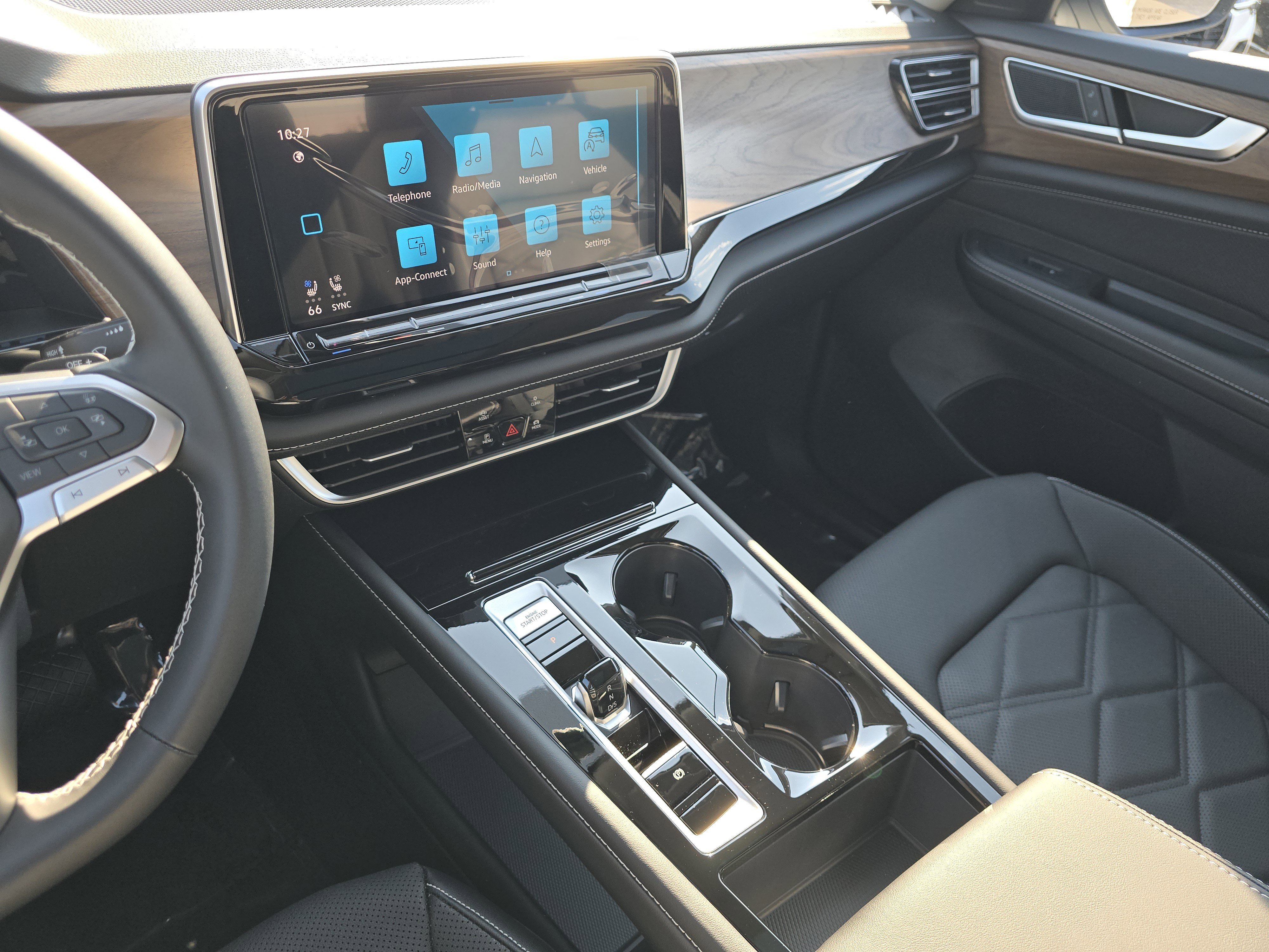 New 2026 Volkswagen Atlas SE image 23