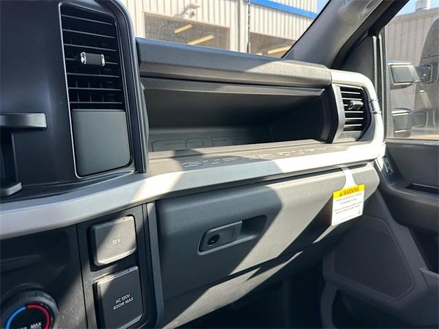New 2025 Ford F550 XL image 24