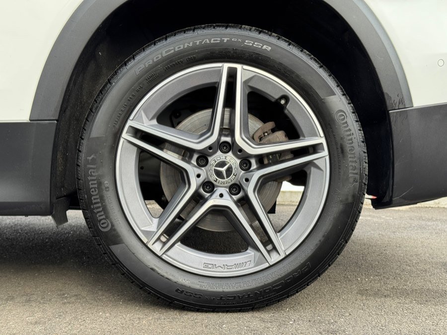 Used 2020 Mercedes-Benz GLB 250 4MATIC image 16