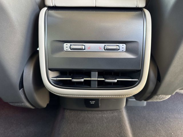 New 2025 Lincoln Nautilus Reserve w/ Jet Appearance Package image 23