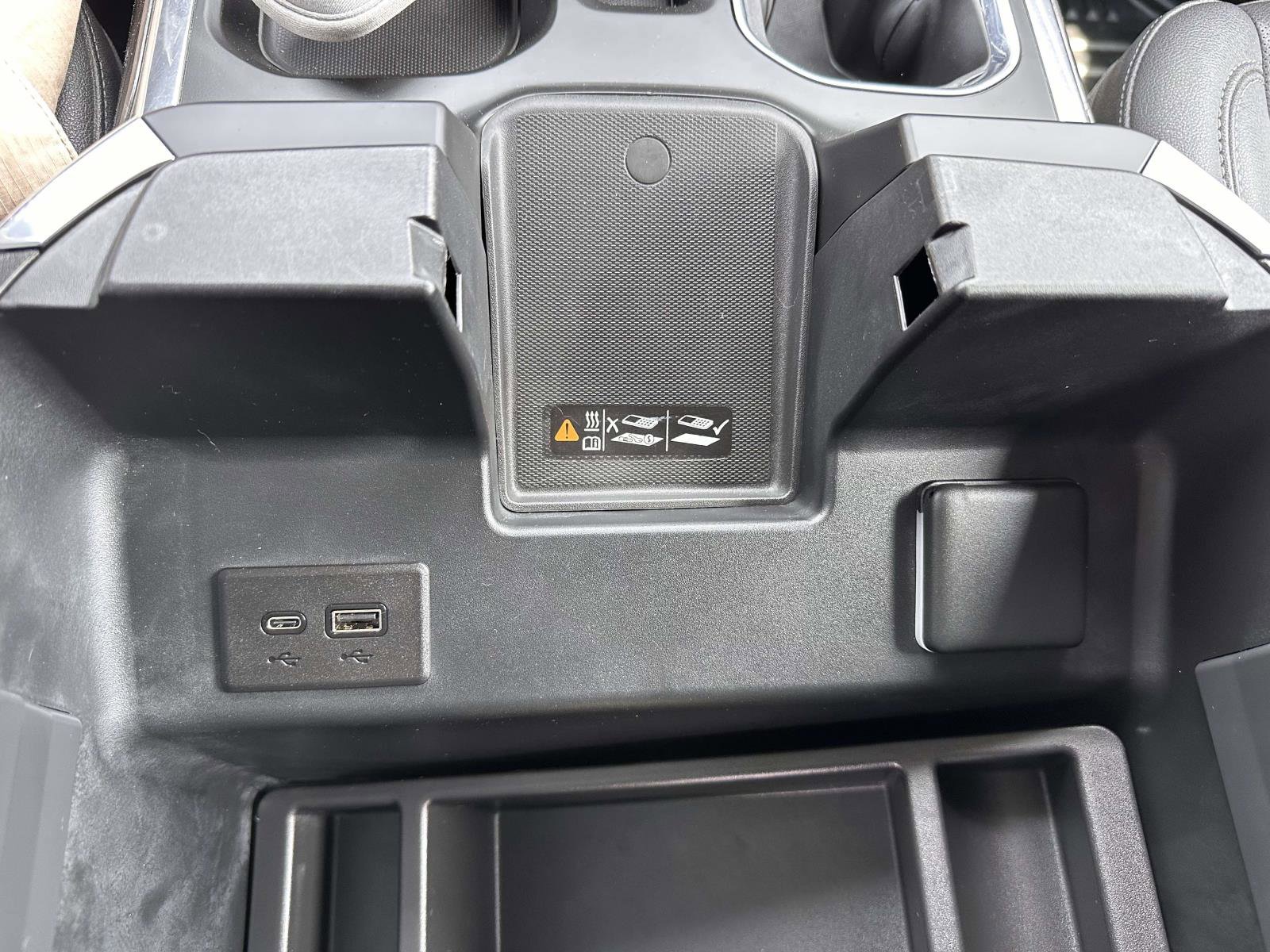 Used 2023 Chevrolet Silverado 1500 LTZ w/ Technology Package AWD/4WD image 29
