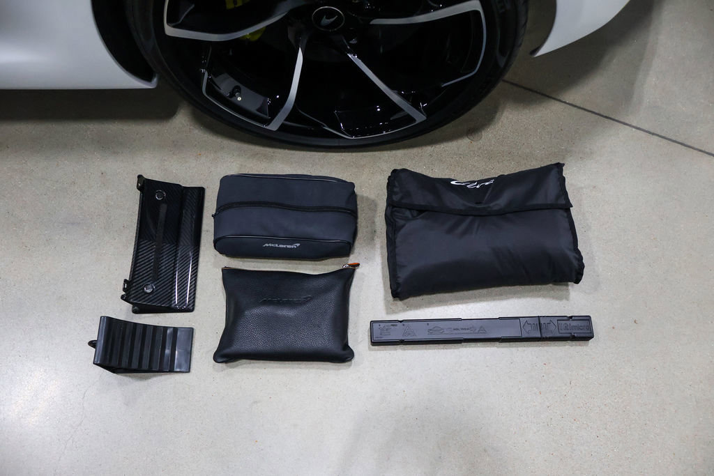 Used 2021 McLaren Elva RWD image 56
