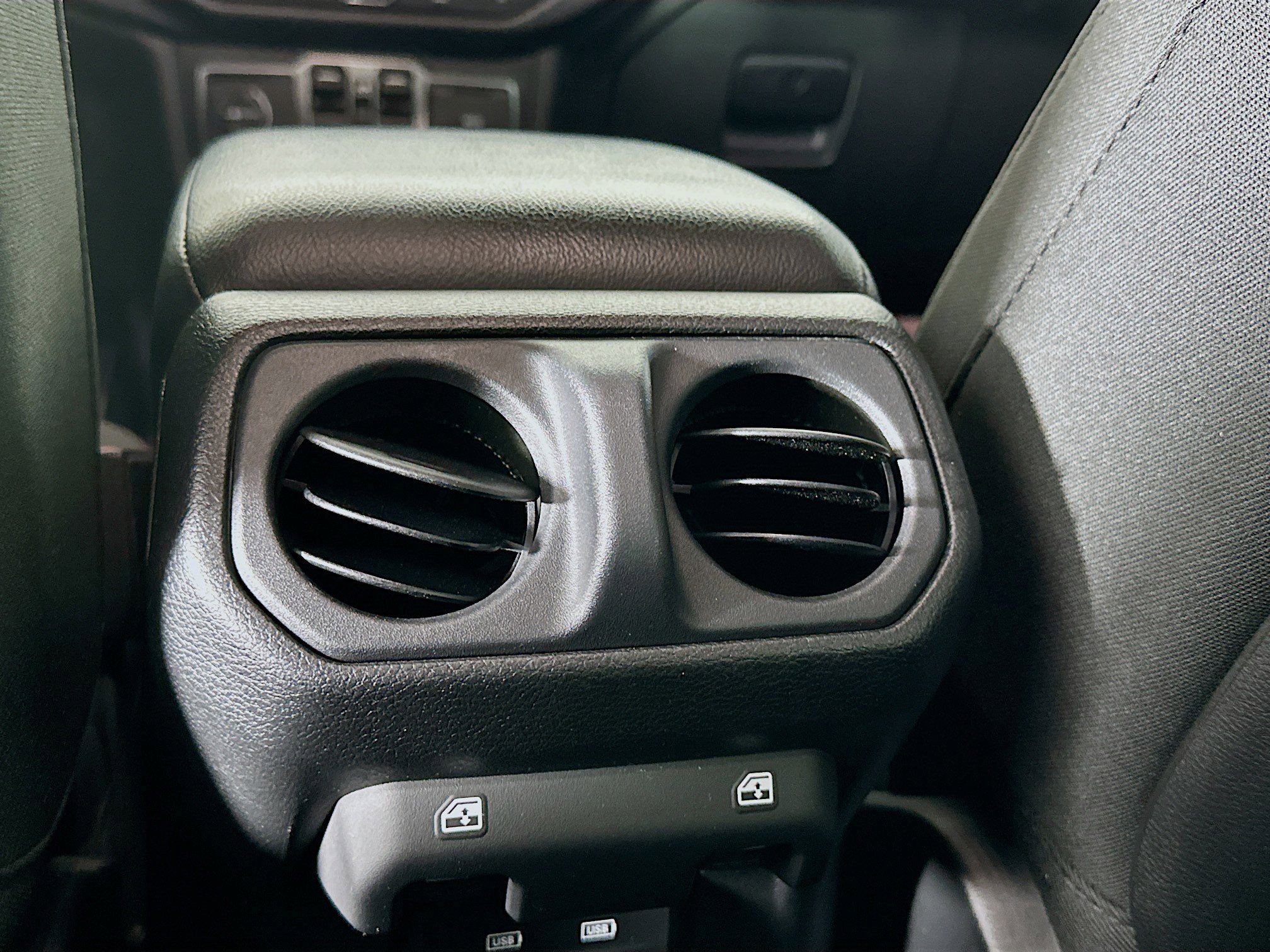 Used 2023 Jeep Wrangler Rubicon w/ Cold Weather Group image 26