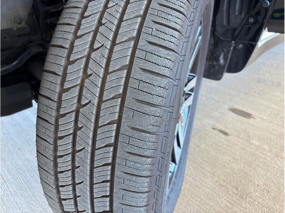 Used 2021 Toyota 4Runner Limited image 35