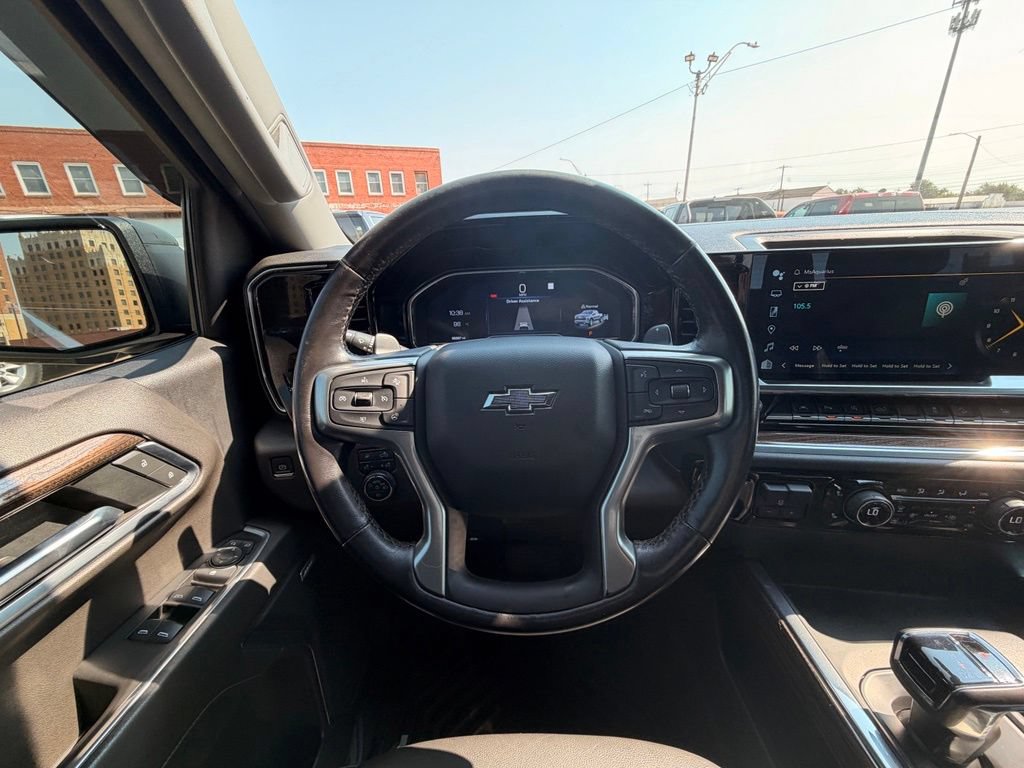 Used 2022 Chevrolet Silverado 1500 RST AWD/4WD image 24