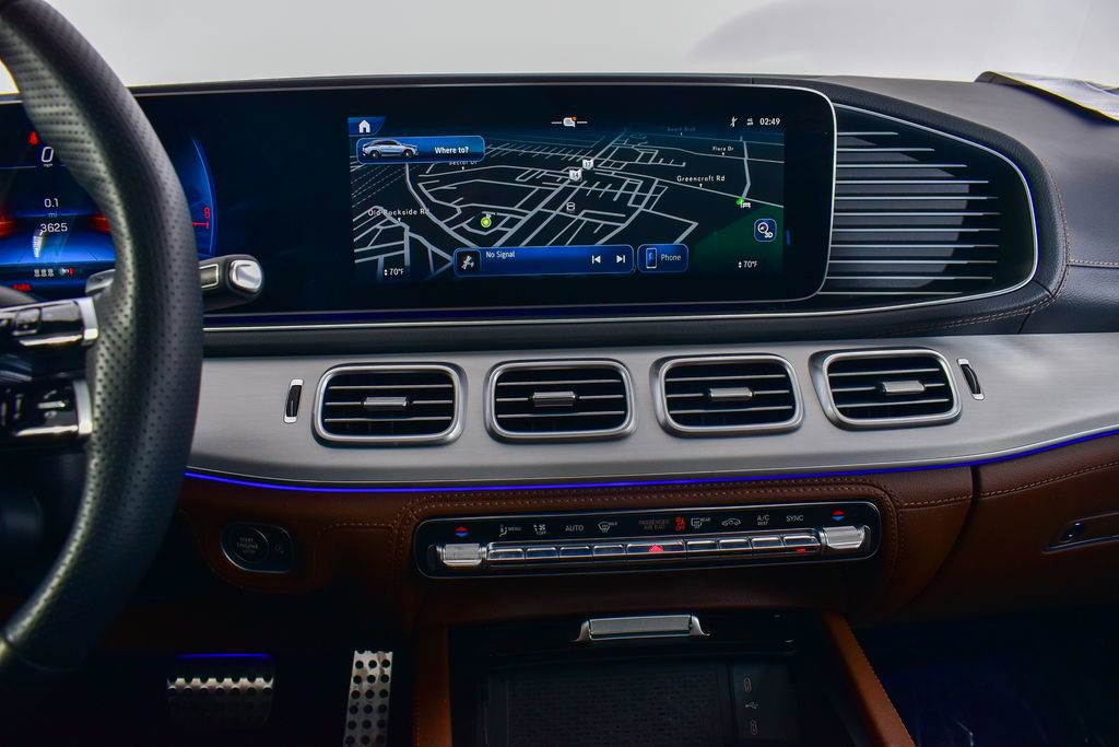 Certified 2025 Mercedes-Benz GLE 53 AMG 4MATIC Coupe image 16