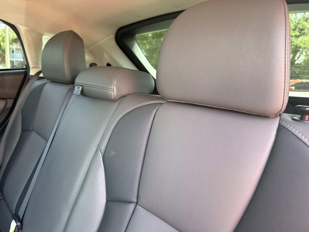 Used 2022 Subaru Crosstrek 2.5i Sport w/ Moonroof Package image 15